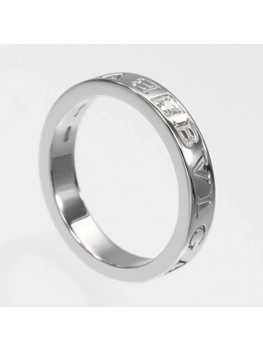 Bvlgari B.zero1 Essential XYZB.zero18K White Gold Diamond Ring